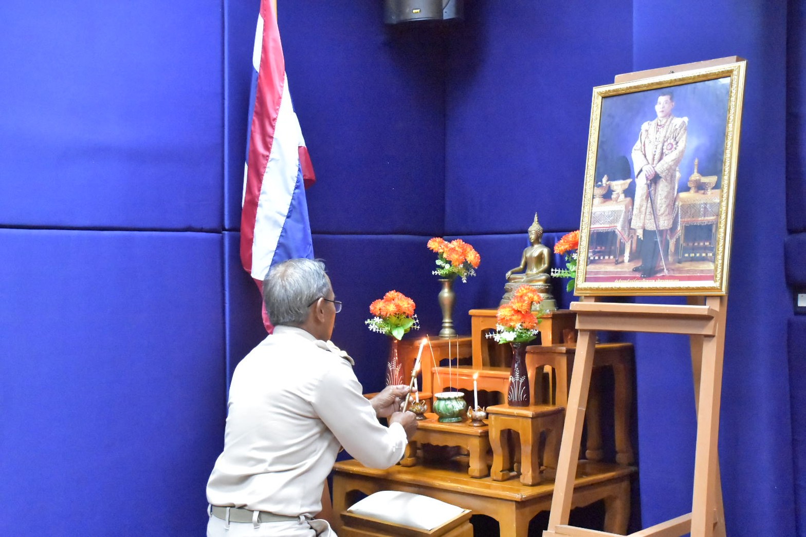 "ประชุมสภาเทศบาลตำบลบ้านส้อง สมัยสามัญ สมัยที่ 4 ครั้งที่ 2 ประจำปี 2565"